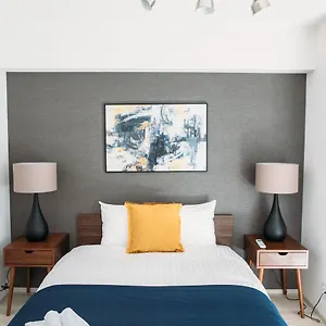 Dash Living Nihonbashi Апарт-отель